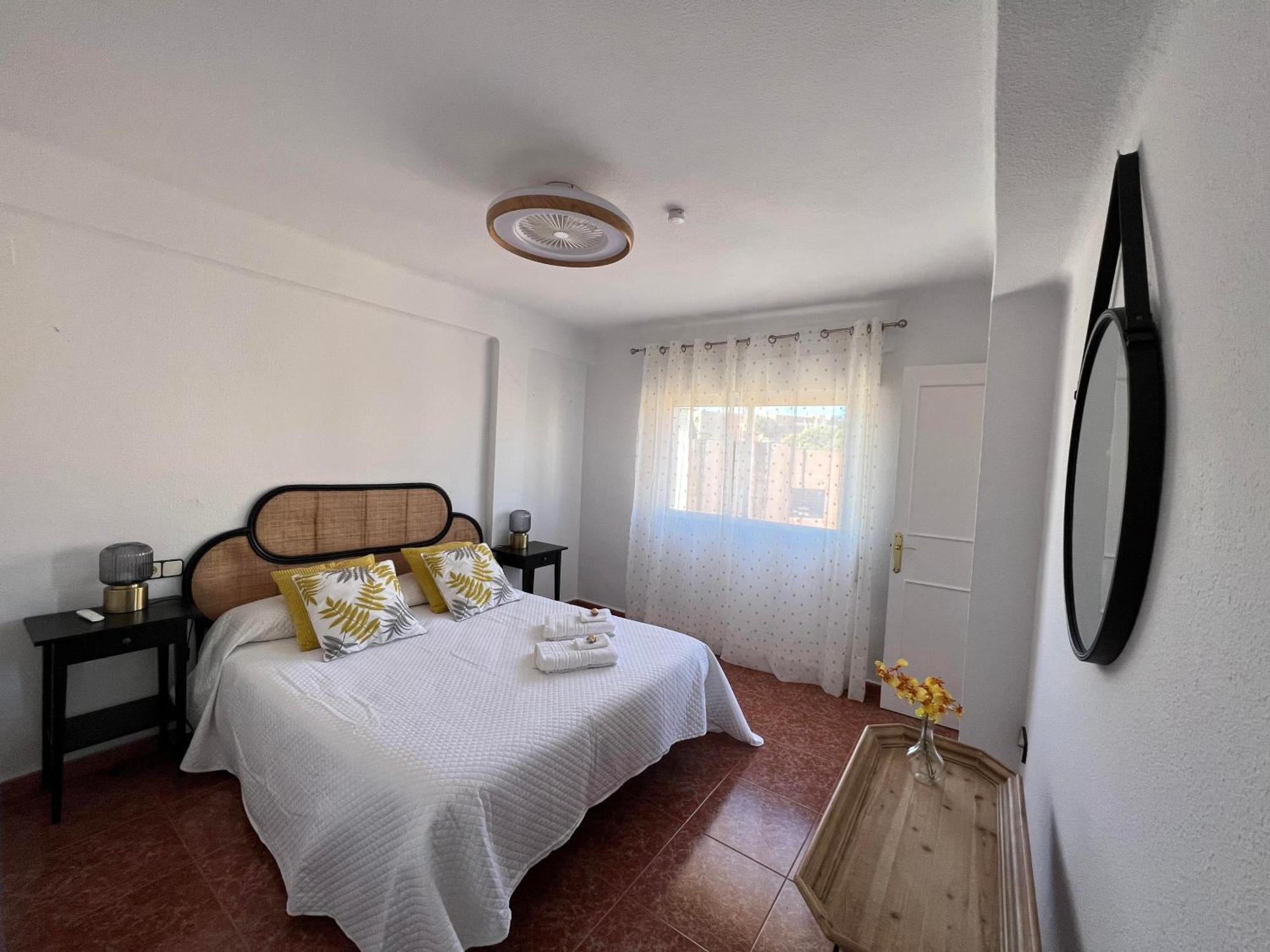 Gran Apartamento Con Parking Gratis Centro De Málaga Exterior foto